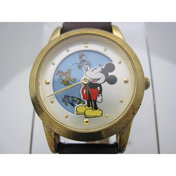 Mickey Mouse \